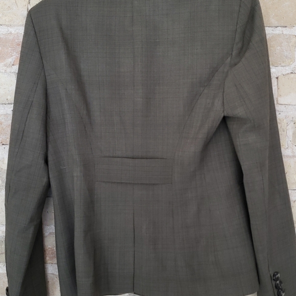 The Limited Cassidy Fit Travel Suit - Picture 3 of 8